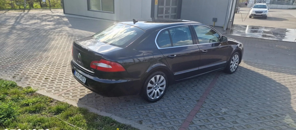 Skoda Superb cena 27500 przebieg: 349216, rok produkcji 2012 z Jedlina-Zdrój małe 29